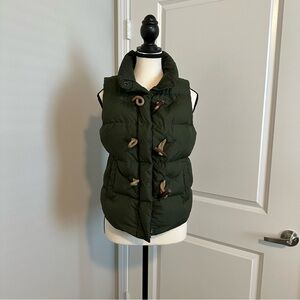 J.Crew Women's XS Green Quilted Down Puffer Vest‎ Toggle Rope Outdoor Layer